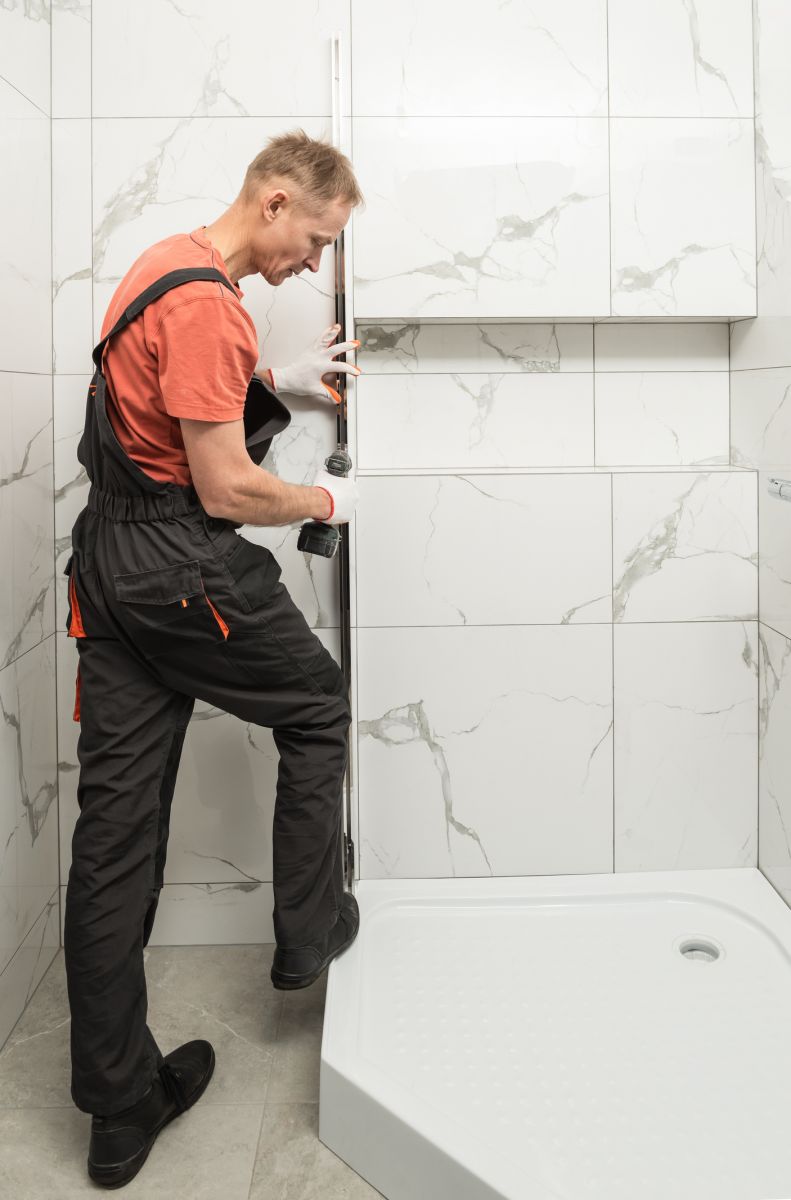 Shower And Tile Caulking Services